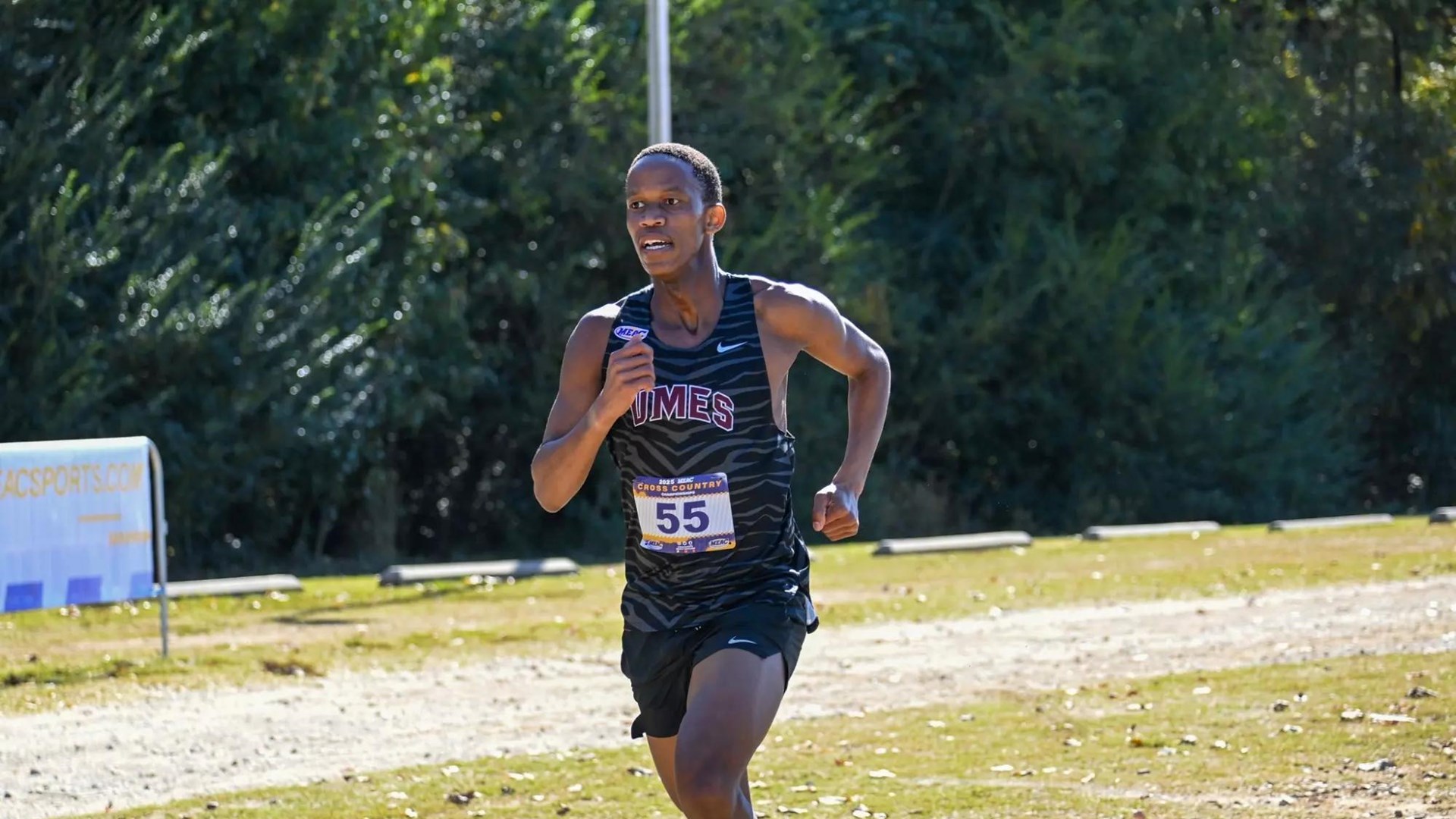 Mkabela, Mbatha Close Season at NCAA Cross Country Regionals