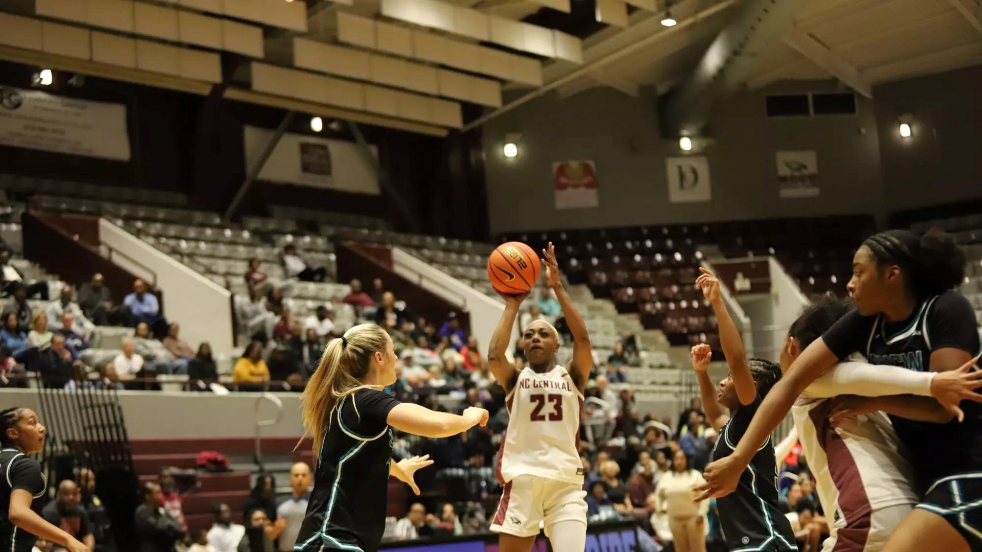 Eagles Drop Home Opener To UNC Wilmington