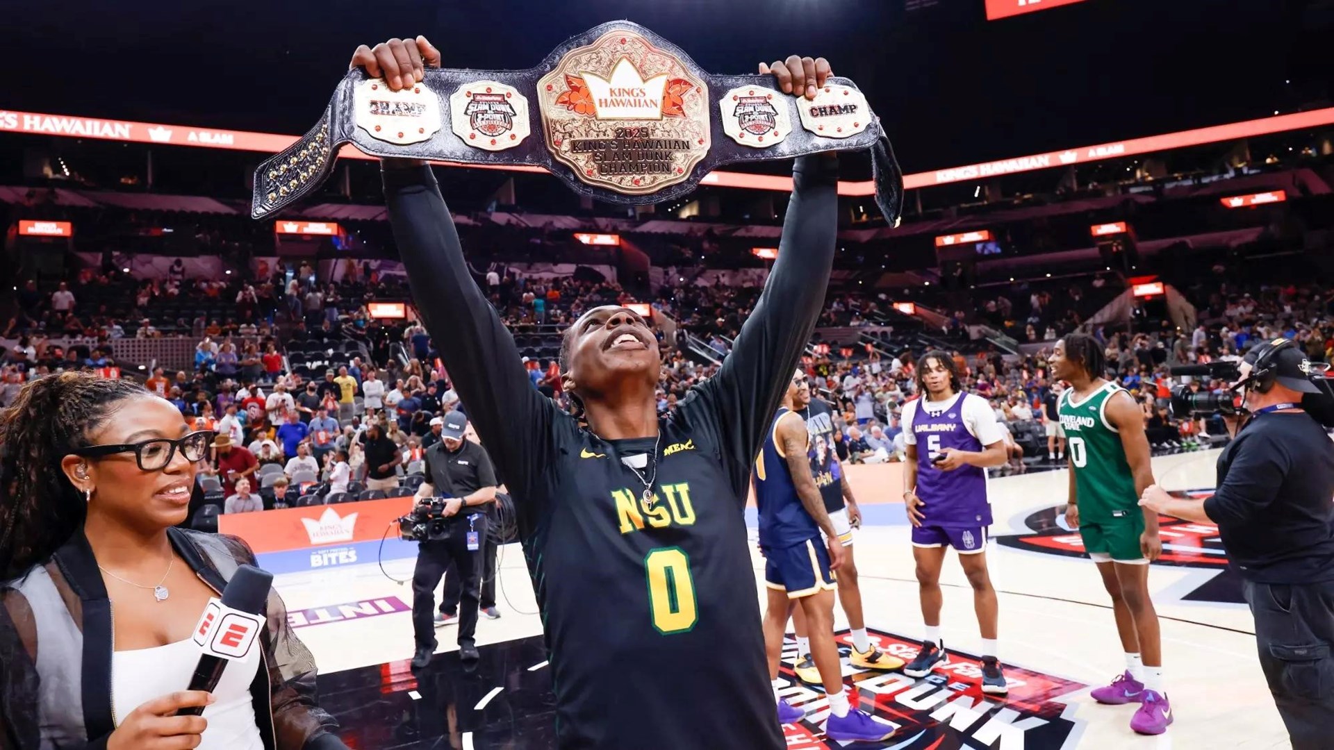 Ings Soars to Win State Farm College Slam Dunk Championship