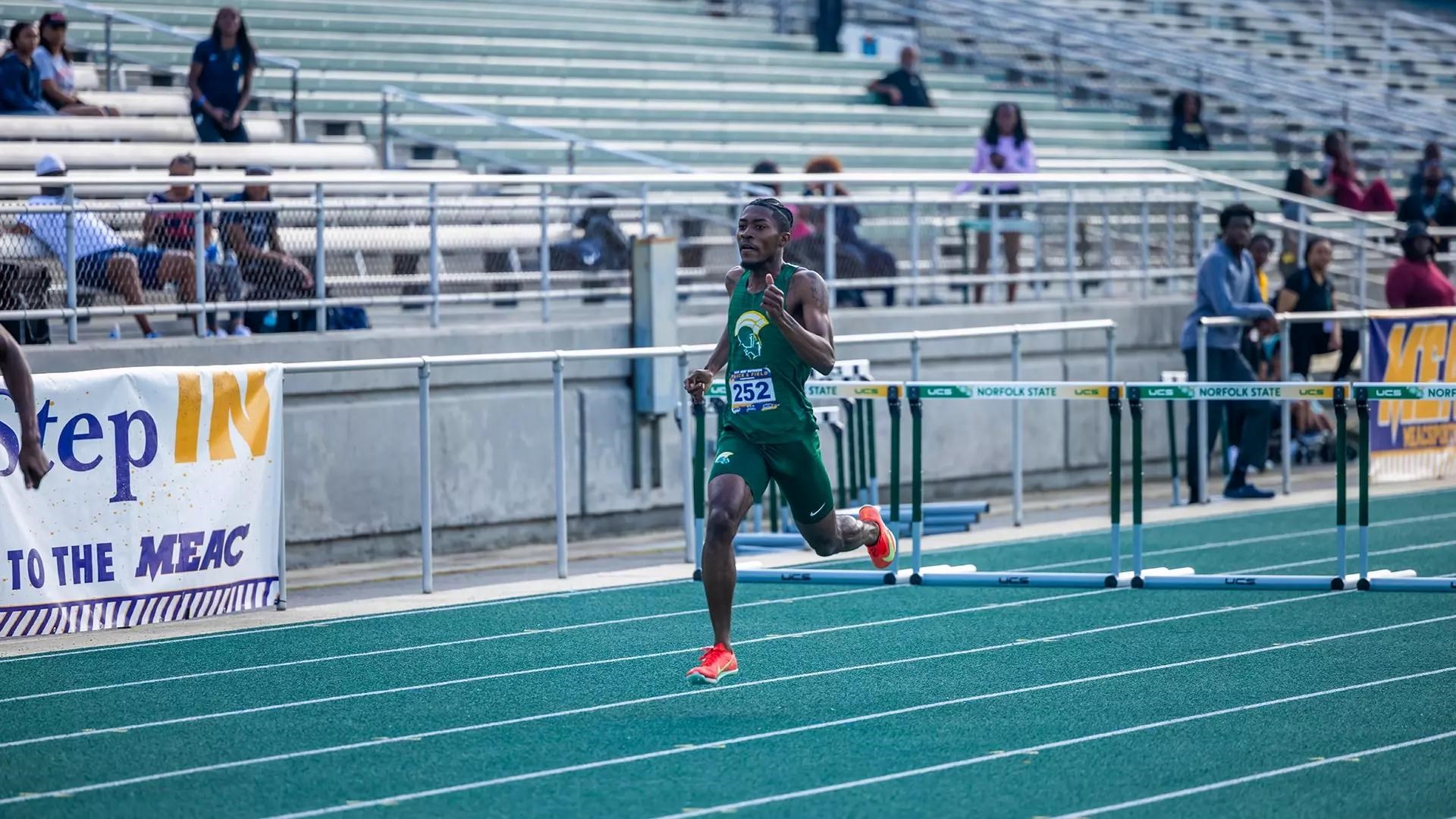 Bishop, Winfield Qualify for Quarterfinals on NCAA East Regional Day One